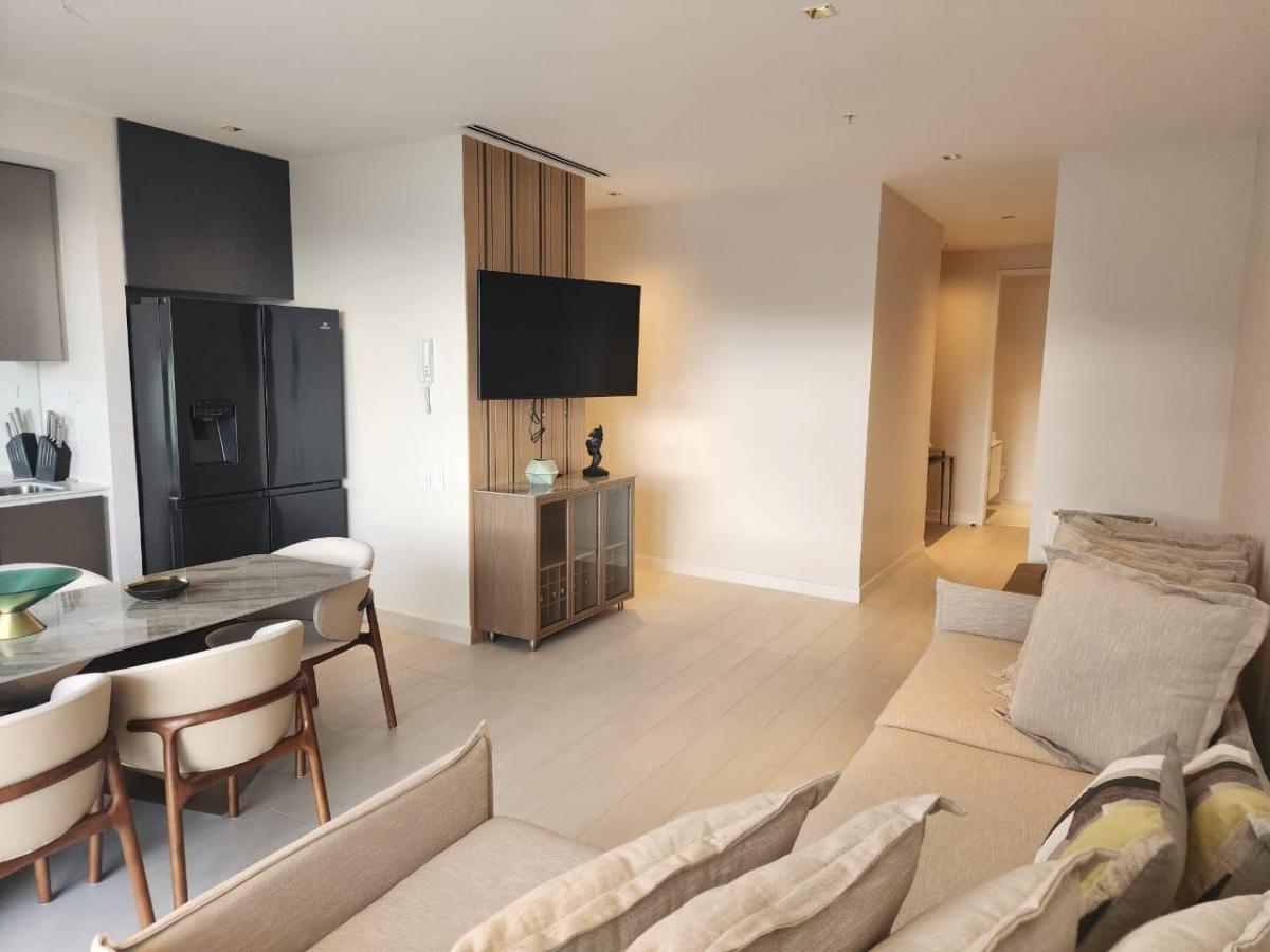 Vendo Departamento, 2 Dorm., Av Gonzales Suarez — imagen 7