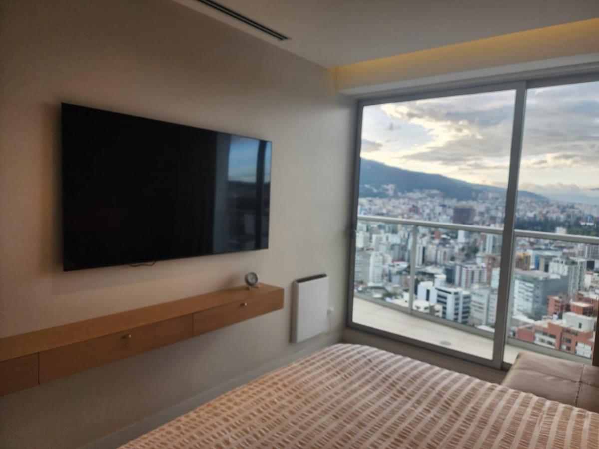 Vendo Departamento, 2 Dorm., Av Gonzales Suarez — imagen 5