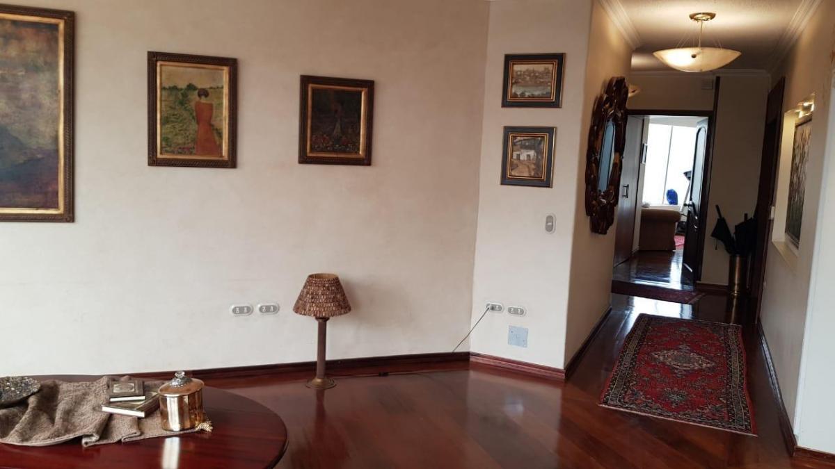 Av Orellana y Av 12 de Octubre, Vendo Apartamento 200 m², 2 Dorm. Grandes, 2 Garages — imagen 5