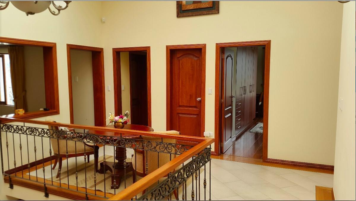 Cumbaya Hermasa Casa de Venta en Urb. Exclusiva. Hermosa Vista — imagen 7