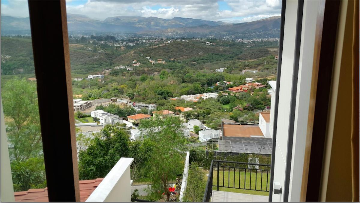 Cumbaya Hermasa Casa de Venta en Urb. Exclusiva. Hermosa Vista — imagen 6