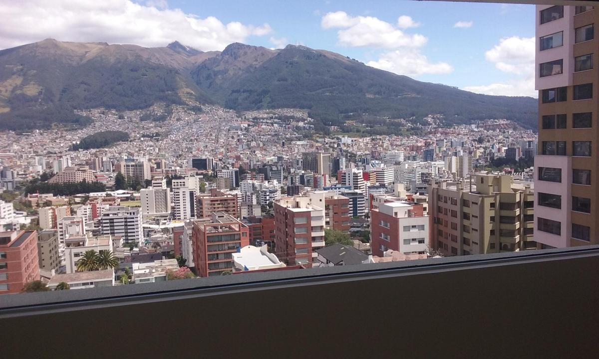 González Suárez, Vendo Hermoso Apartamento. 260 m², 3 Dormit, 3 Garajes. Bodega, Acabaos de Lujo — imagen 4