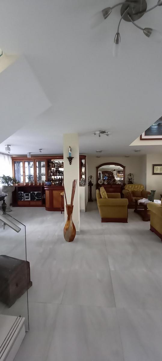 Hermosa Casa Independiente 1.000 m² de Terreno - Puente 2 - Valle de Los Chillos — imagen 10