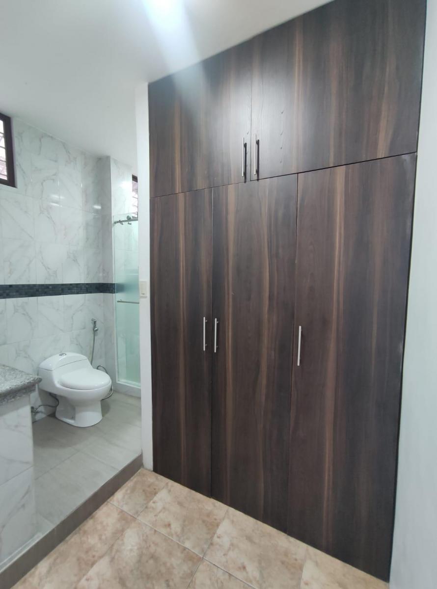 Venta Departamento Planta Baja - 3 Dorm, Garaje Eléctrico - La Garzota (Wt), Guayas — imagen 6