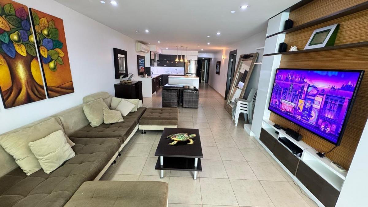 Descubre Tu Paraíso Privado en Puerto Lucía — imagen 9