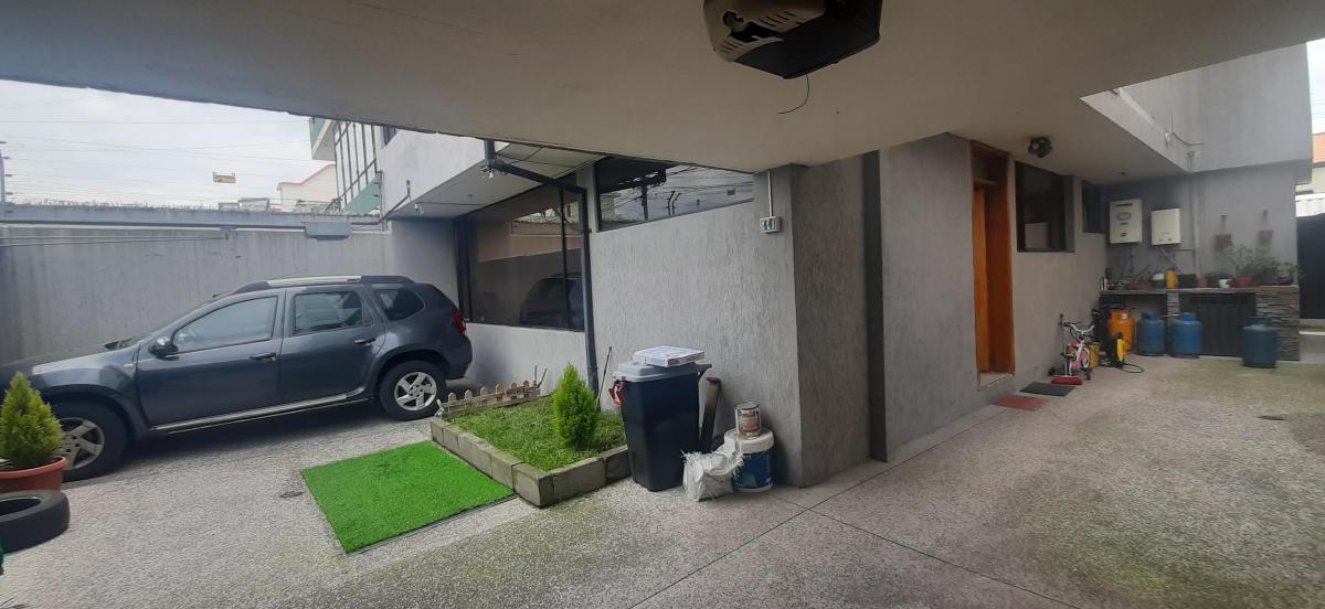 Edificio Venta de 4 Pisos en Quito Sector Jipijapa — imagen 9