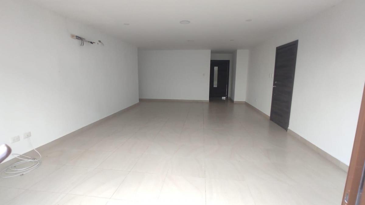 Vendo Departamento Casi Nuevo en Villas del Bosque Planta Baja 3 Dorm., Guayas — imagen 9