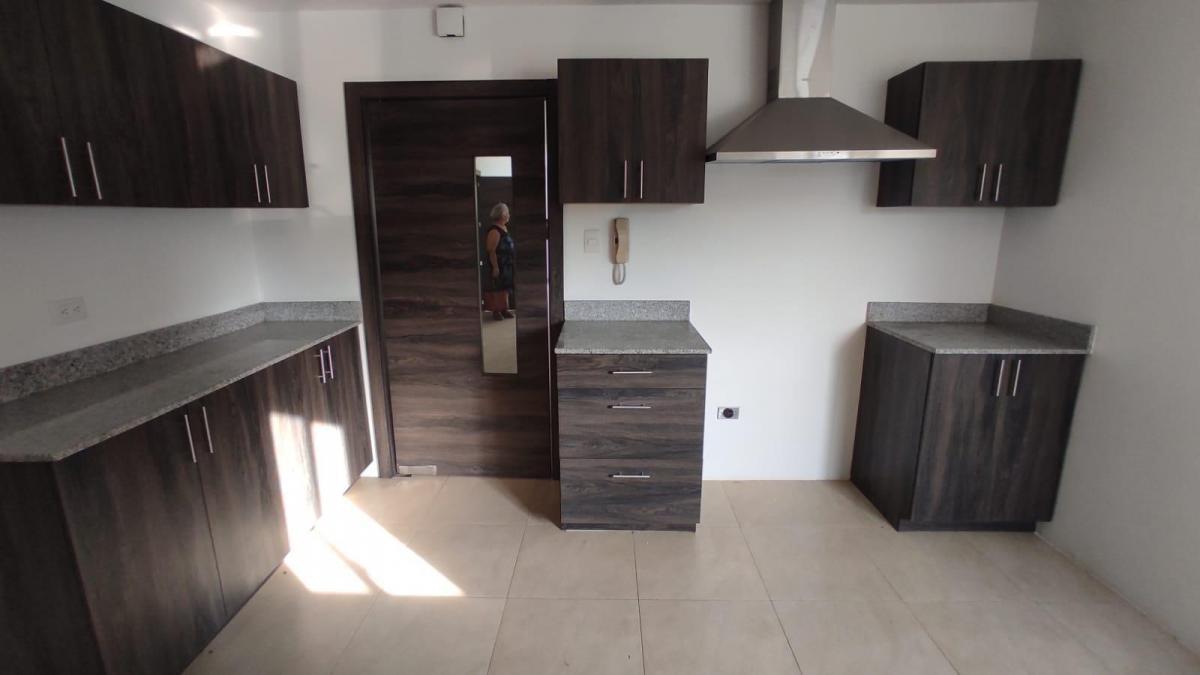 Vendo Departamento Casi Nuevo en Villas del Bosque Planta Baja 3 Dorm., Guayas — imagen 5