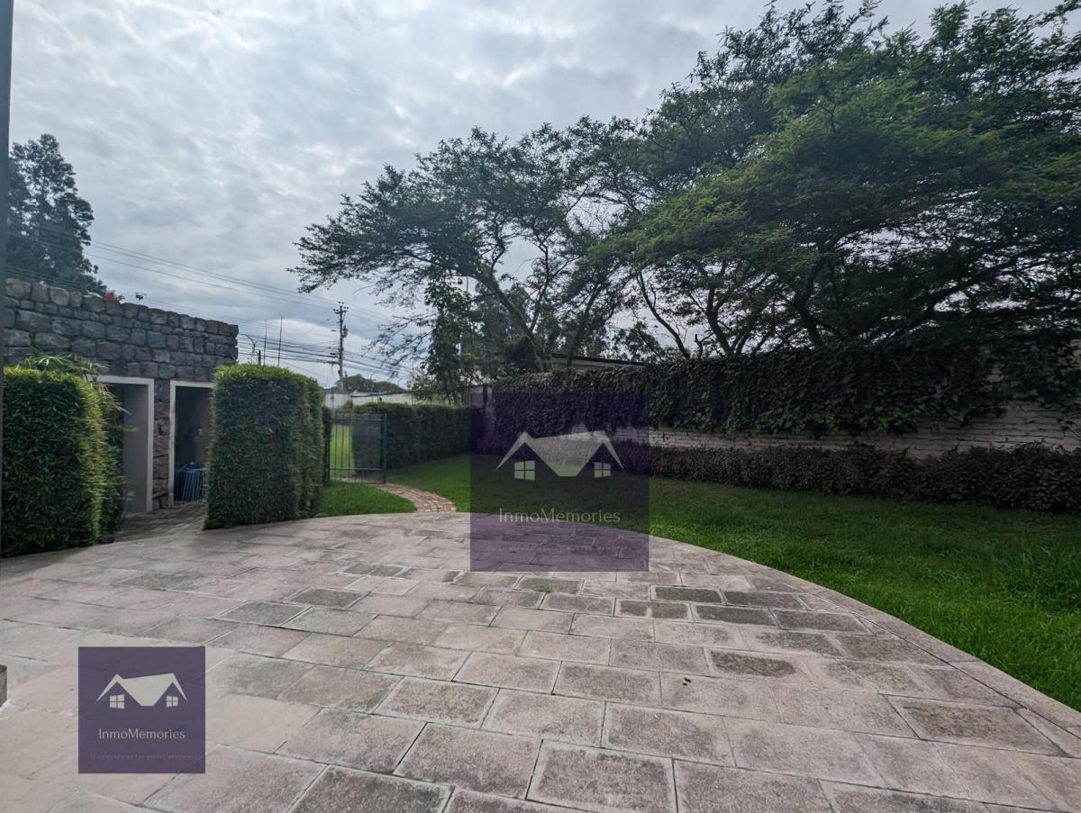 Espectacular Casa de Venta, 2.100 m² de Terreno (Ideal Para Proyecto de Hasta 3 Casas Más) Nayón! — imagen 9