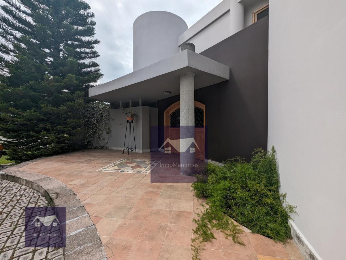 Espectacular Casa de Venta, 2.100 m² de Terreno (Ideal Para Proyecto de Hasta 3 Casas Más) Nayón! — imagen 5