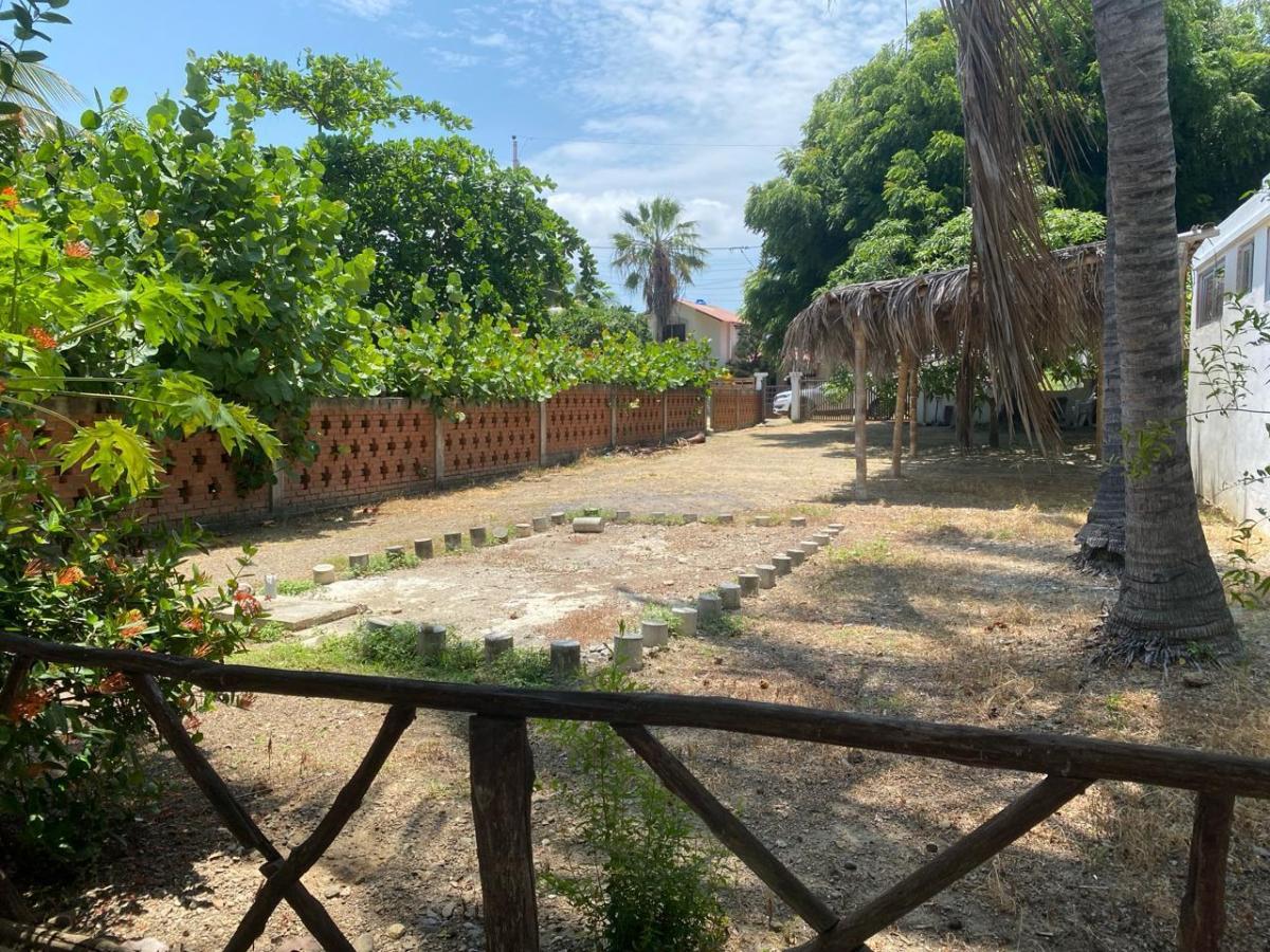 Casa Al Pie del Mar en Venta, Playas Villamil - Km 7.5, Guayas — imagen 7