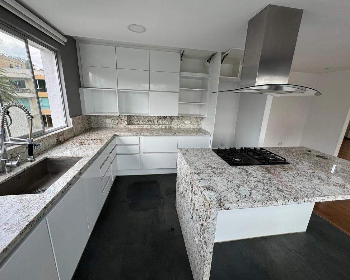 Departamento en Venta en Cumbaya — imagen 3