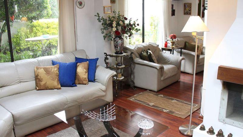 Vendo Linda y Amplia Casa en Camino de Los Eucaliptos - Sv — imagen 7