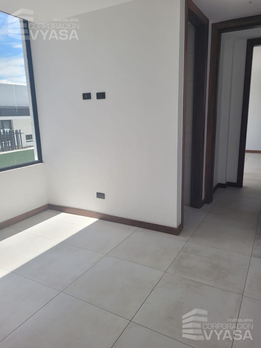 San Juan - Cumbayá, Departamento en Venta de 90 m² de 2 Dorm. — imagen 3