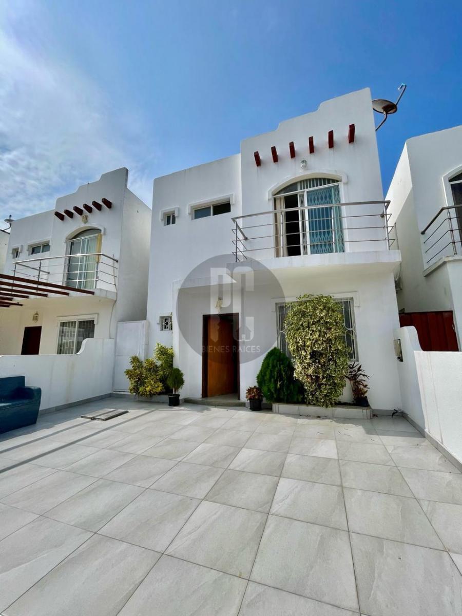 Venta Hermosa Casa en Urbanización Altamar 2, Vía Data, Playas, Guayas — imagen 10