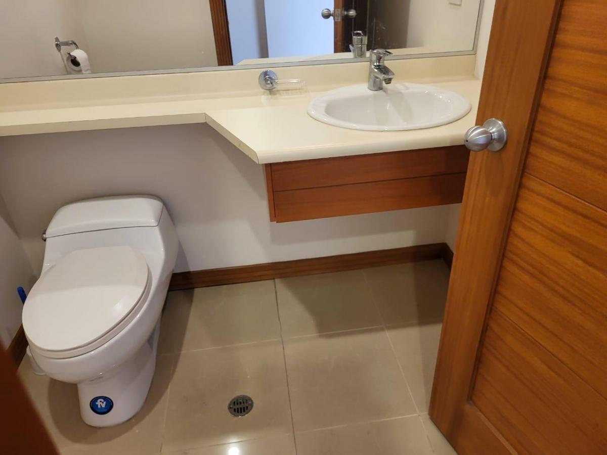 Oportunidad Departamento con Terraza en Venta, Bellavista — imagen 7