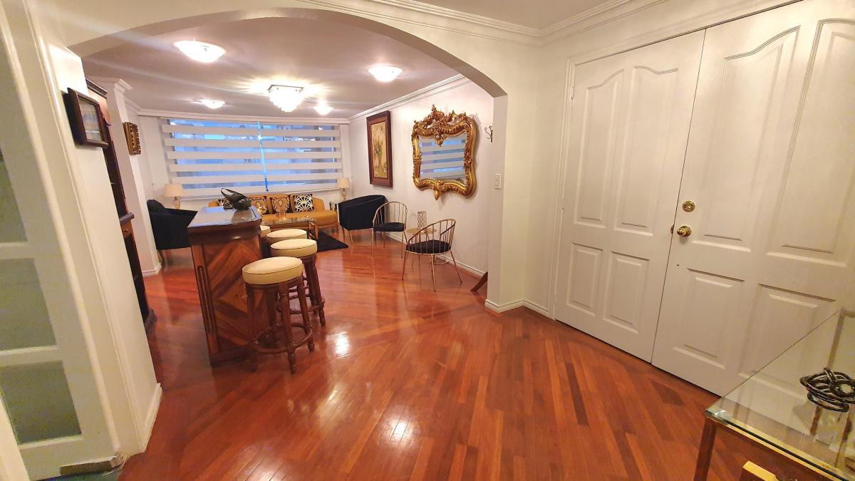 Se Vende Departamento Amoblado Sector Ponceano — imagen 3