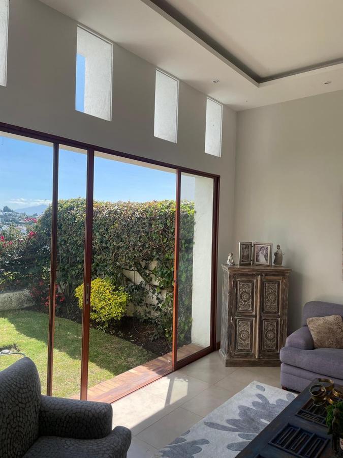 Vendo Excelente Casa Cumbaya — imagen 10