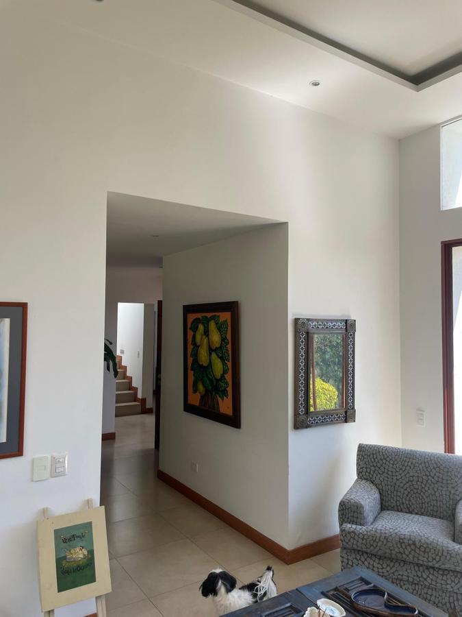 Vendo Excelente Casa Cumbaya — imagen 8