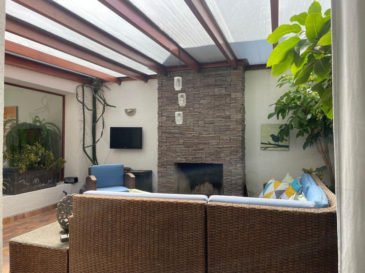 Vendo Excelente Casa Cumbaya — imagen 3