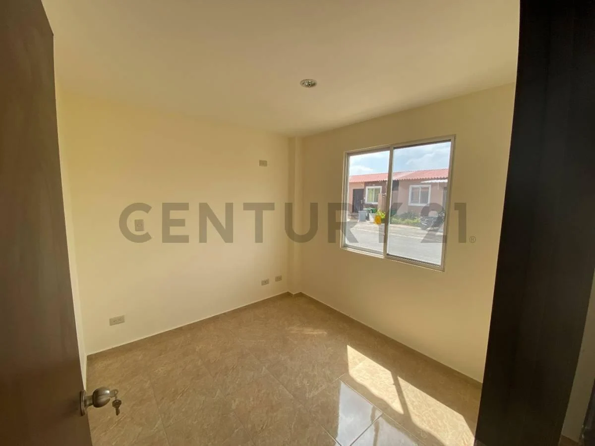 Venta Casa de Estreno, 3 Dorm. en Urb. Durán City, Guayas — imagen 5