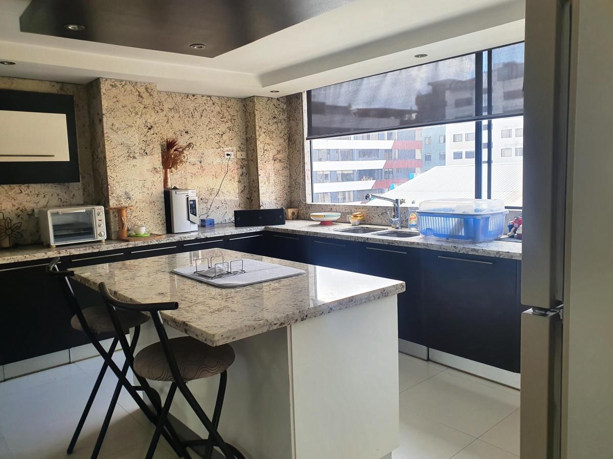 Oportunidad Venta de Amplio Pent - House 427 m² en Quito Cochapata — imagen 9