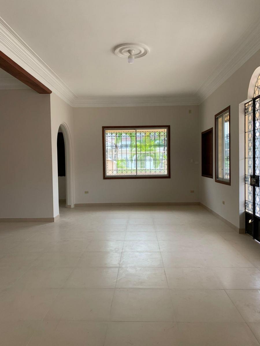 Oportunidad - Se Vende Casa Esquinera en Centenario Sur - 690 m² Terreno, Guayas — imagen 8