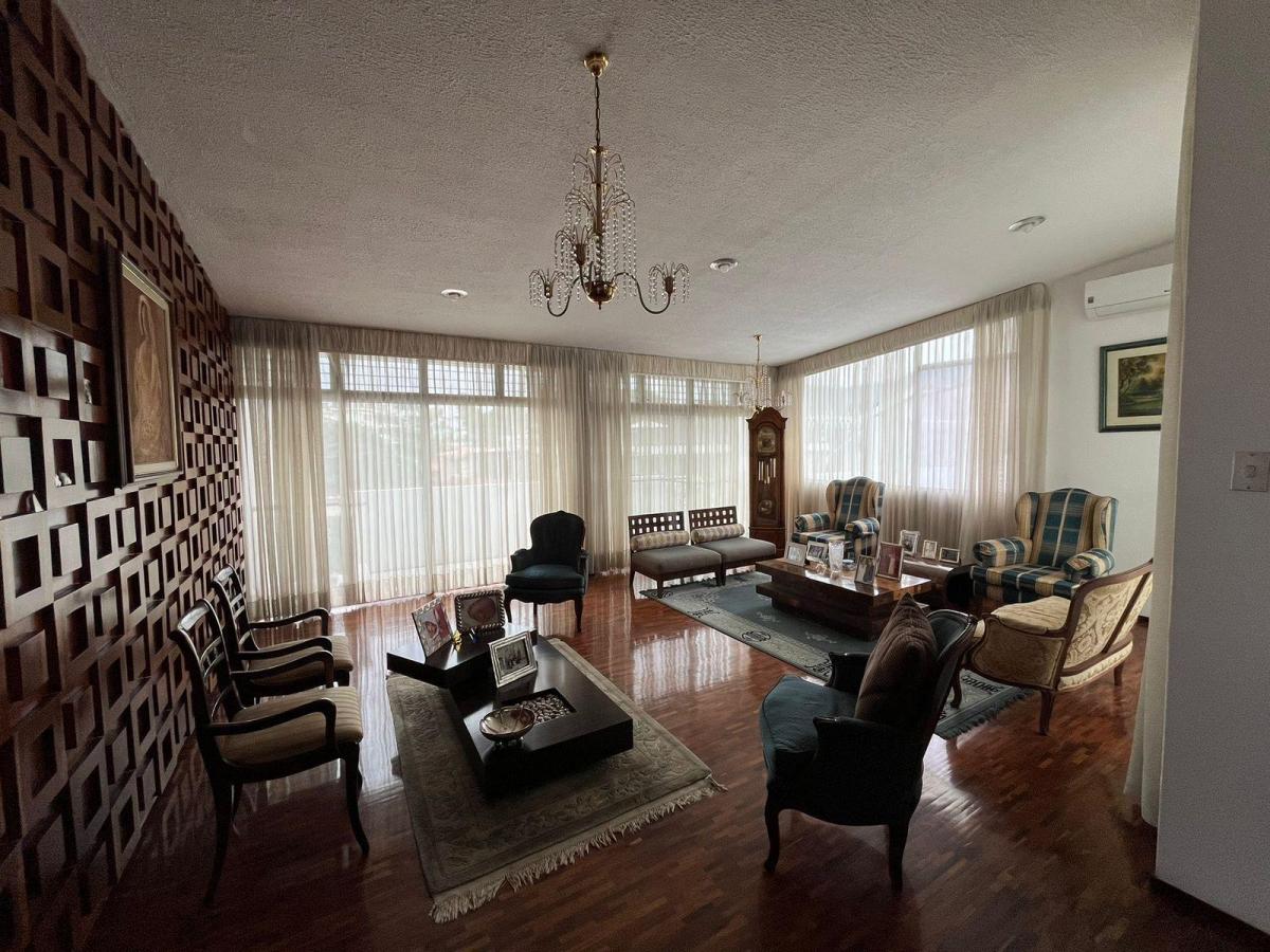 Vendo Casa en La Ciudadela Los Ceibos Guayaquil, Guayas — imagen 7