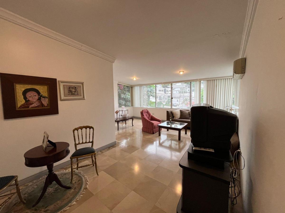 Vendo Casa en La Ciudadela Los Ceibos Guayaquil, Guayas — imagen 5