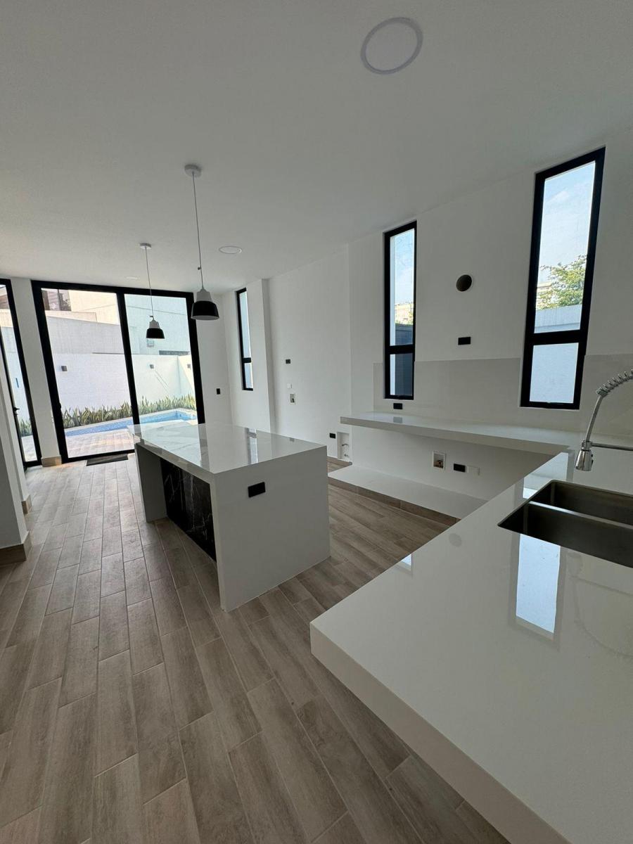 Mocoli Estrene Casa Moderna Minimalista 4 Dorm. Piscina, Guayas — imagen 9