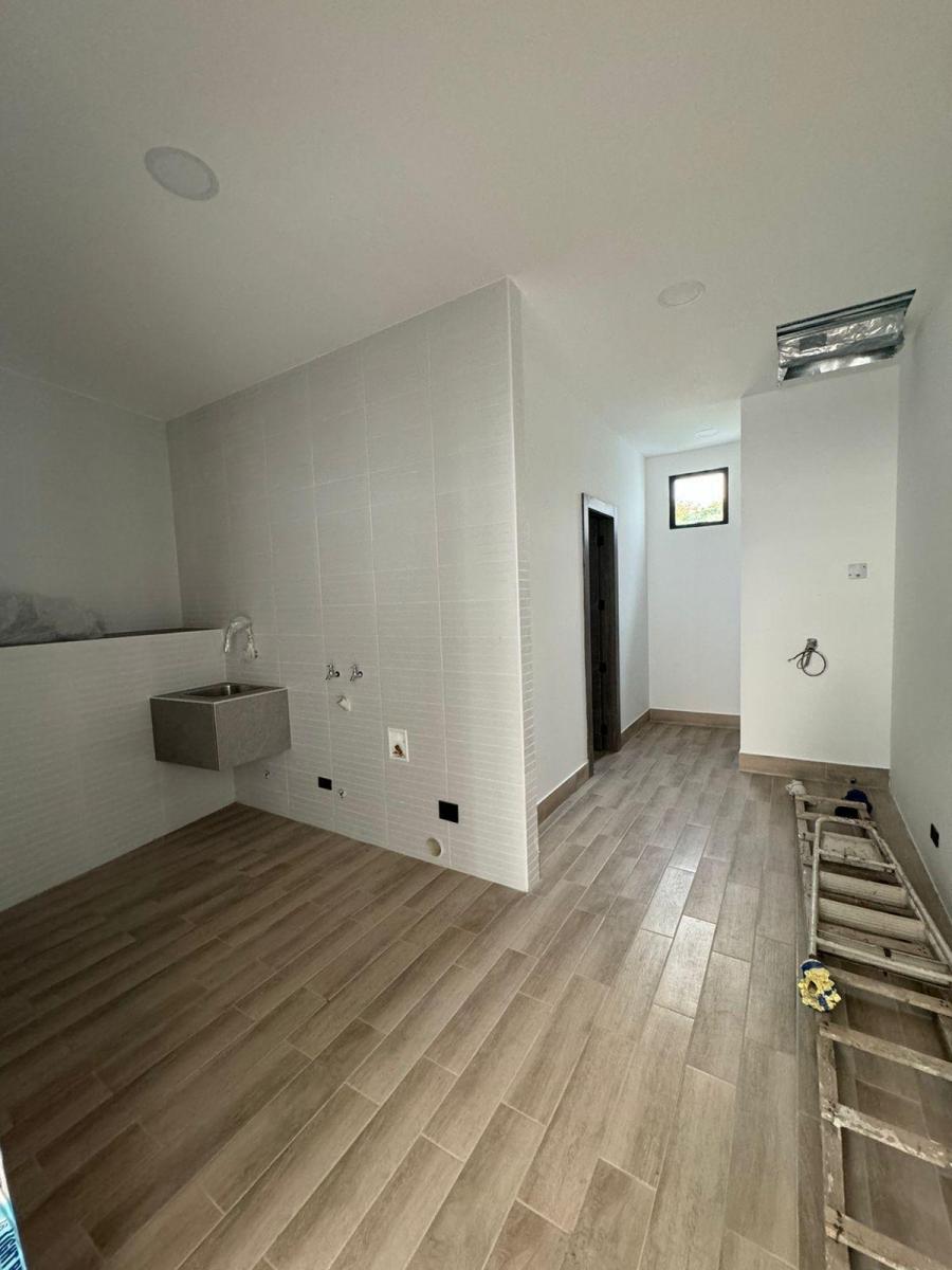 Mocoli Estrene Casa Moderna Minimalista 4 Dorm. Piscina, Guayas — imagen 6