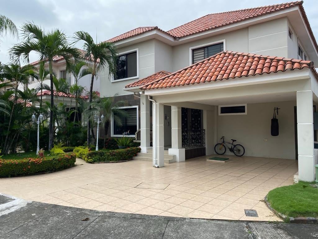 Se Vende Casa en Samborondo - Vista Sol, Guayas — imagen 10