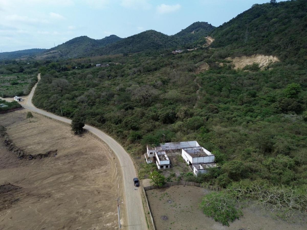 Venta de Terreno Rural en Montecristi, Manabí — imagen 6