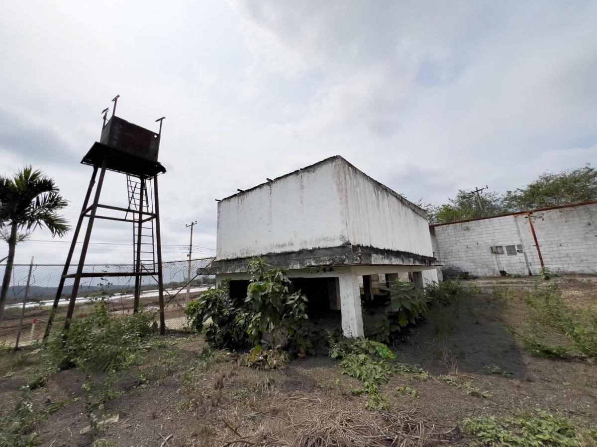 Venta de Terreno Rural en Montecristi, Manabí — imagen 3