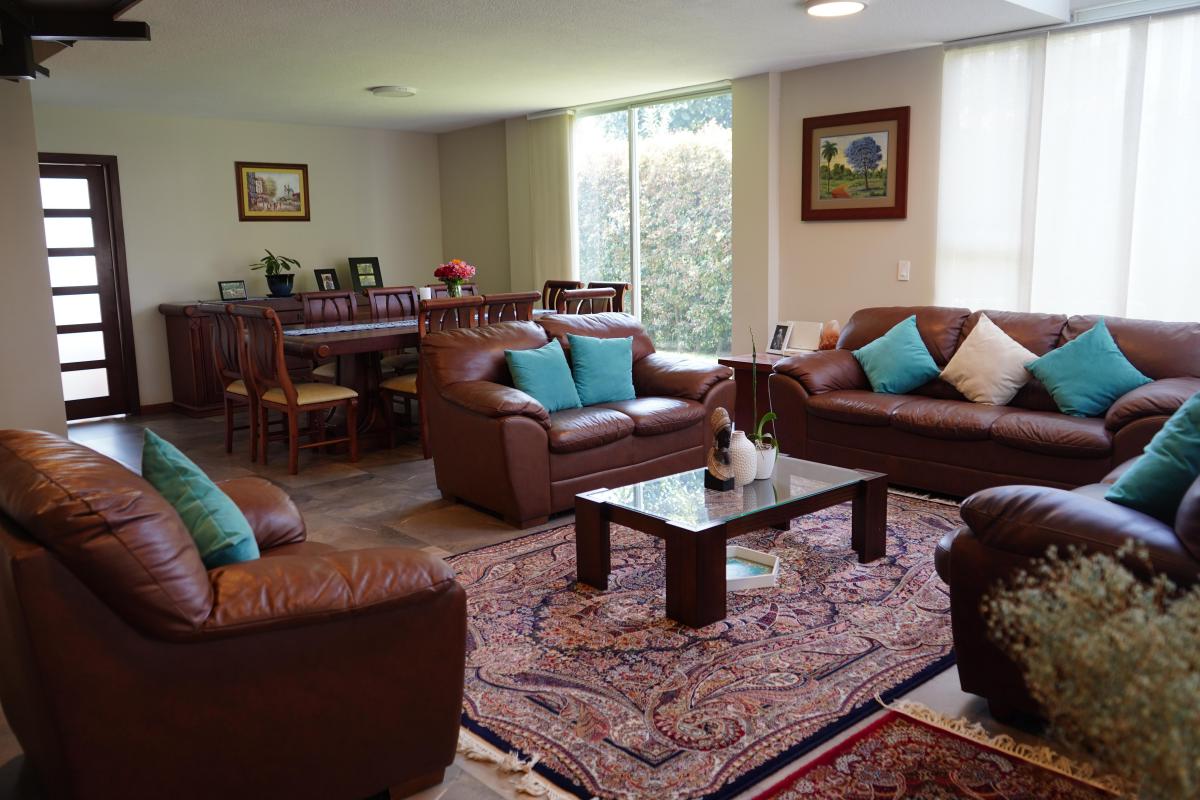 Vendo Casa en Conjunto Privado - Tumbaco - Via Ventura - Home Realtors — imagen 6