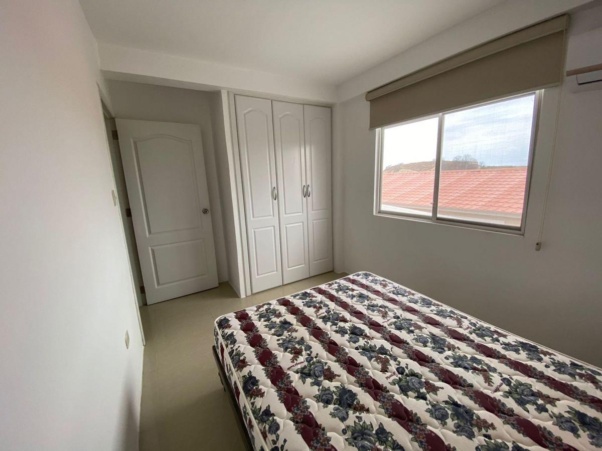 Casa de Venta en Urbanización Zona Sur Manta, Manabí — imagen 3