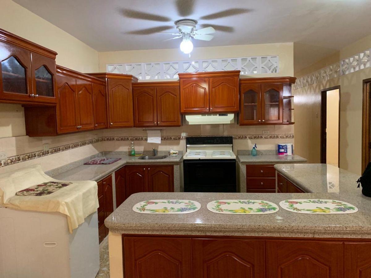Casa Rentera de Venta en El Centro de Manta Manabi, Manabí — imagen 8