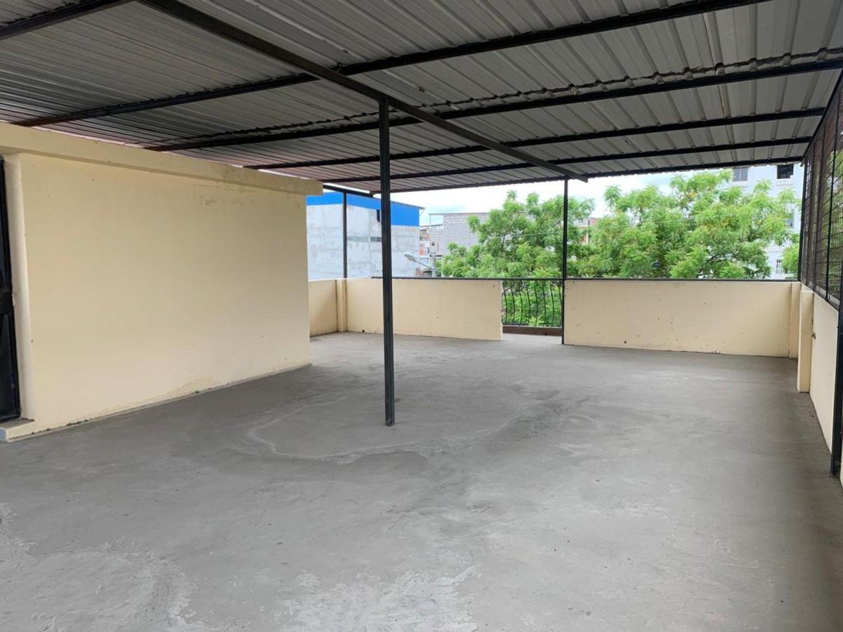 Casa Rentera de Venta en El Centro de Manta Manabi, Manabí — imagen 5