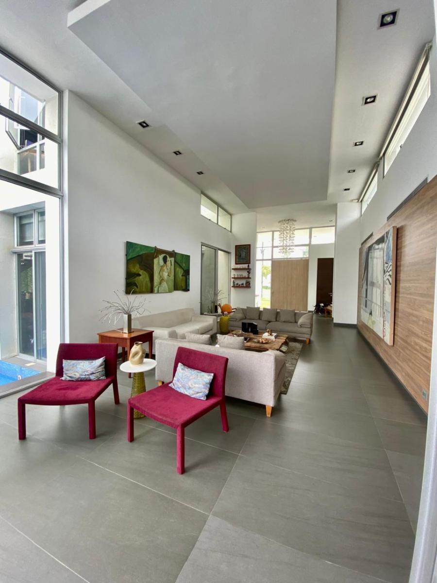 Linda Villa Minimalista en Venta $, Guayas — imagen 10