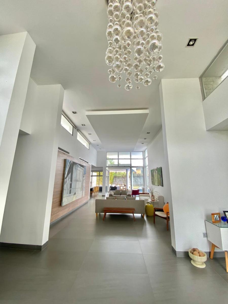 Linda Villa Minimalista en Venta $, Guayas — imagen 4