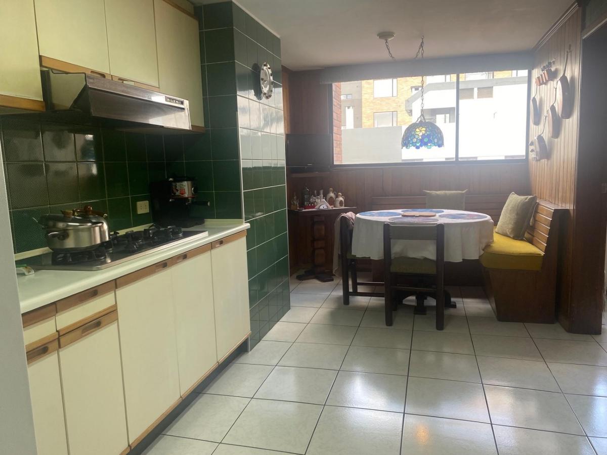 Vendo Lindo Departamento en La Carolina / Frente Al Parque — imagen 4