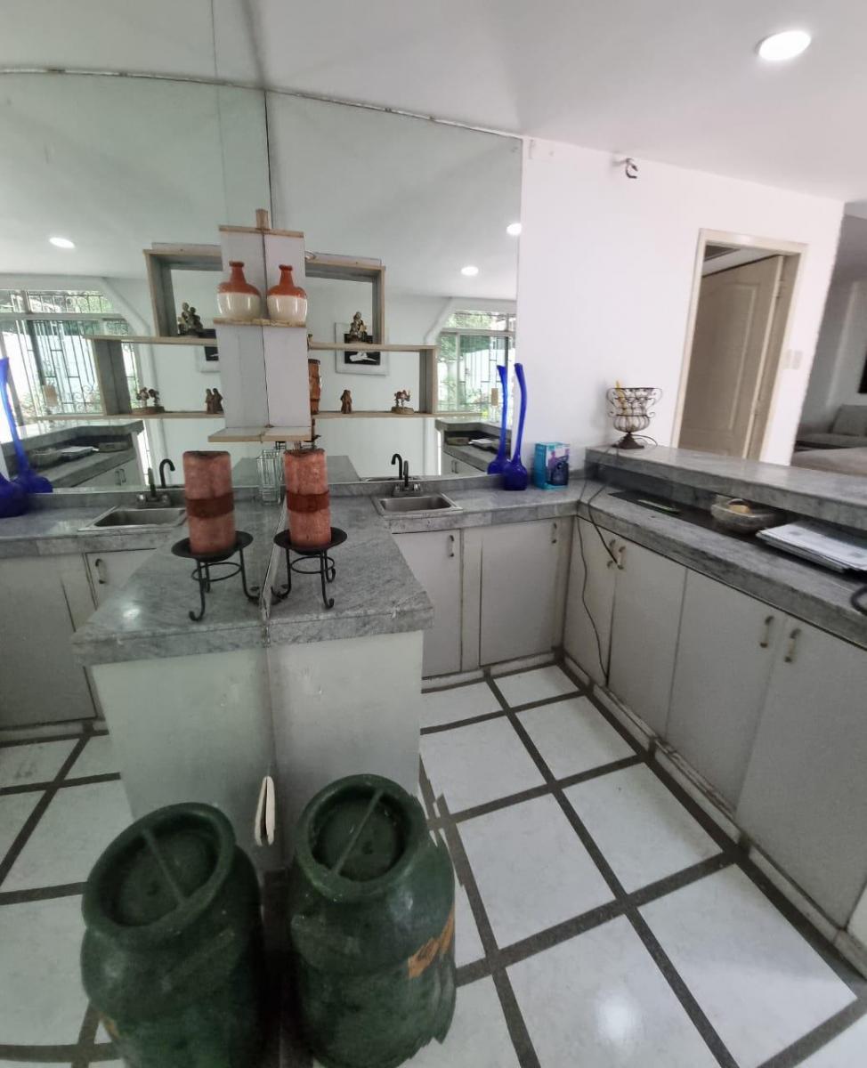 Venta Departamento Planta Baja - Urdesa Norte - 3 Dorm, Jacuzzi, Bbq, Patio (Wt), Guayas — imagen 9