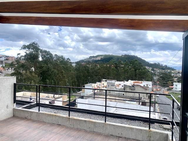 Vs Autopista Gral Rumiñahui, Vendo Casa Vip 2d 87 m² Terraza Propia 60 m² — imagen 3