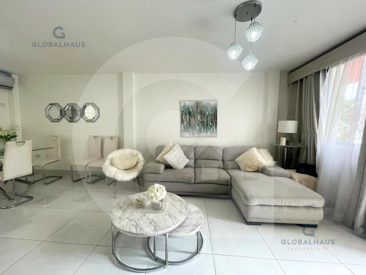 Venta de Casa con Terreno en Urbanización Compostela m. B. Guayas — imagen 9
