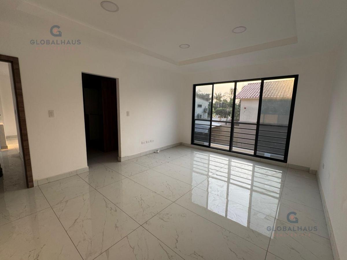Venta de Casa Esquinera, Ciudad Celeste, 4 Habitaciones G. m. Guayas — imagen 5