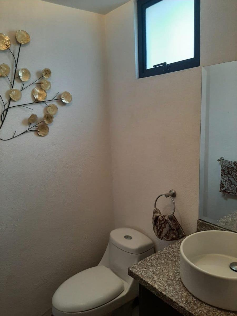 Venta de Casa en Conjunto, No Es Adosada, Cuenta con Áreas Verdes — imagen 8