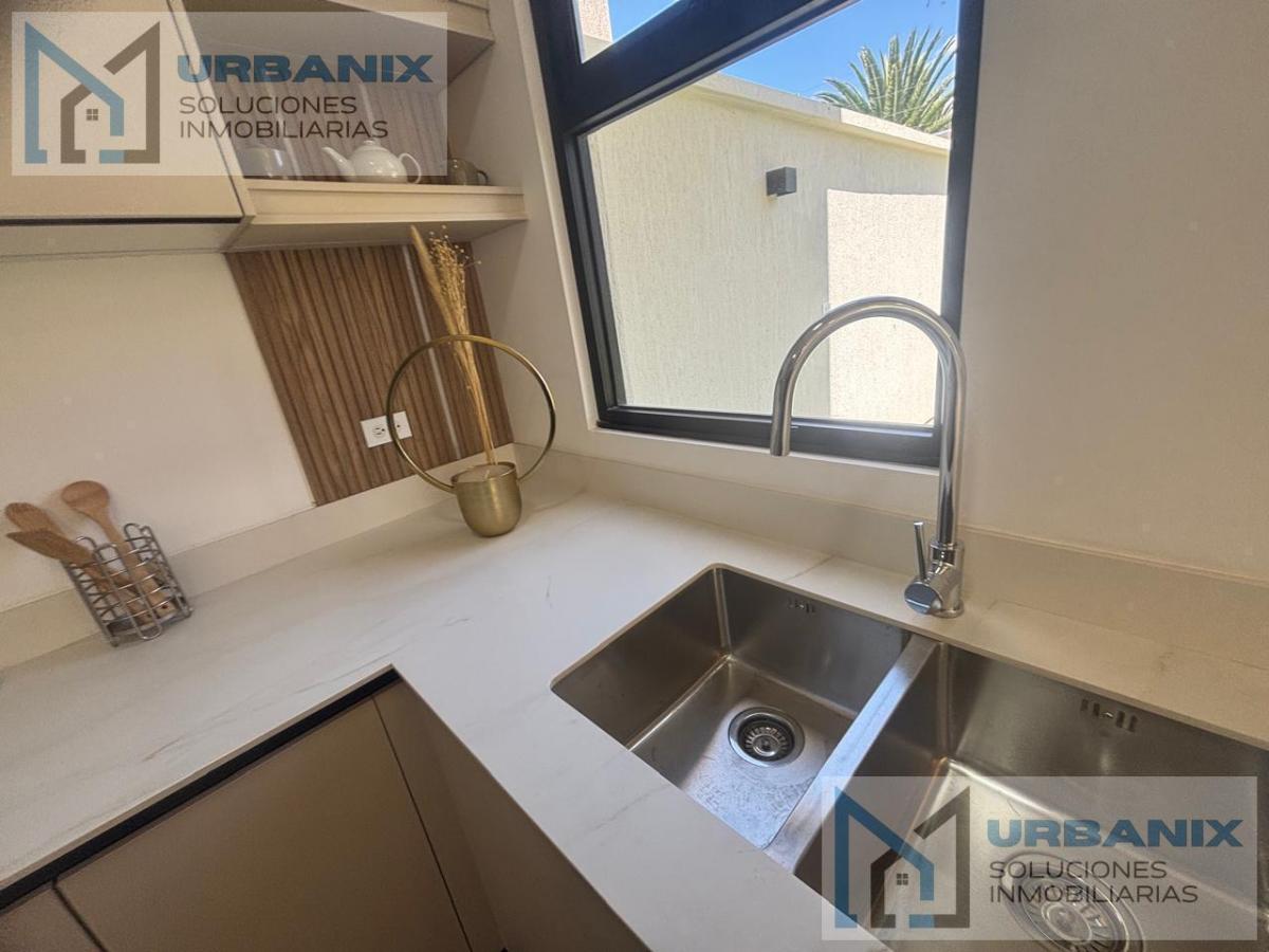 Casa en Monteserrín — imagen 7