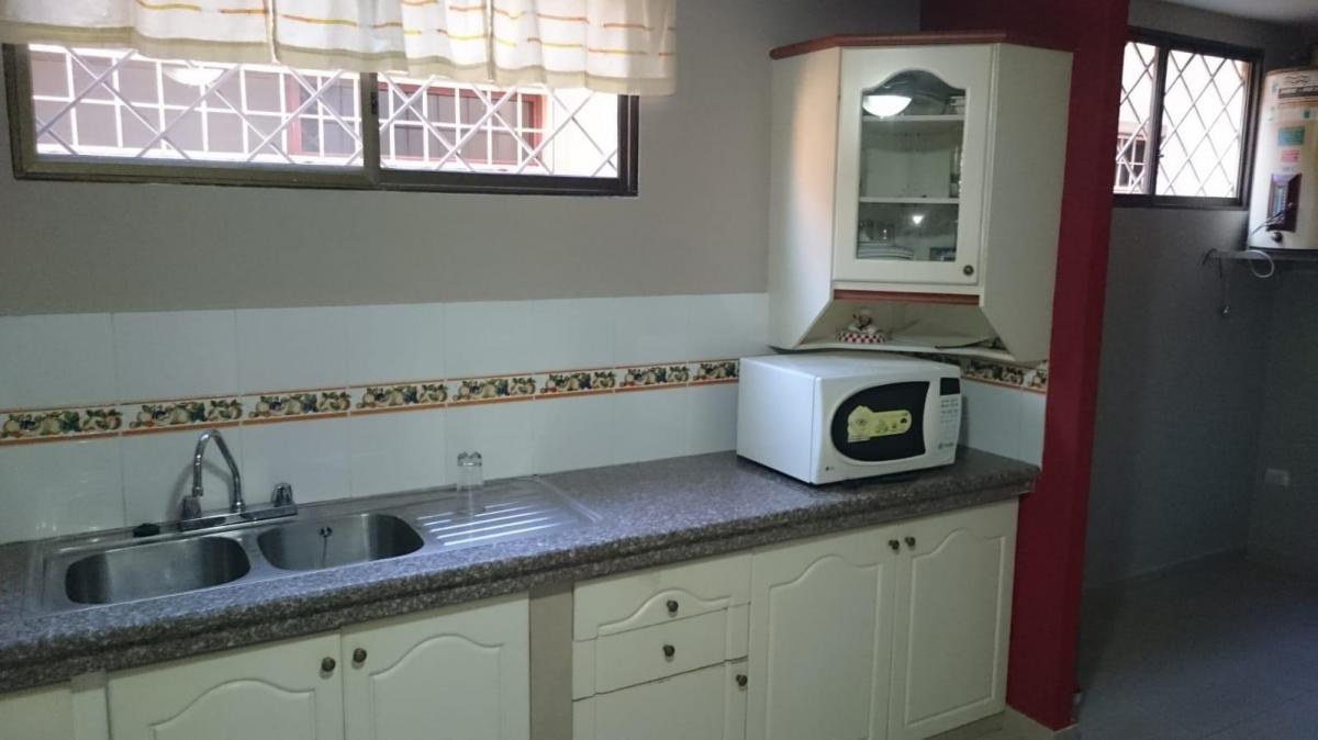 Venta Departamento - Kennedy Norte - 3 Dorm. - Garaje (W. C), Guayas — imagen 3
