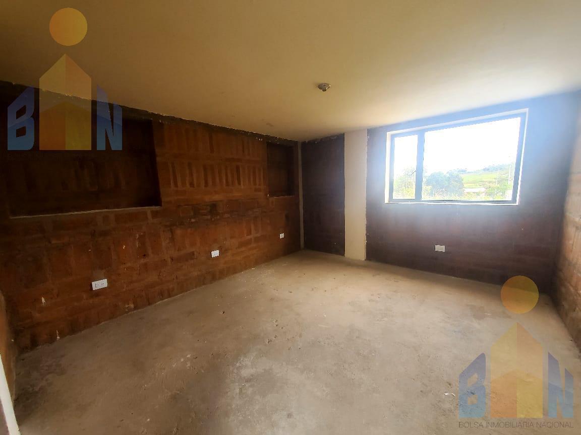 Casa en Obra Gris con Terreno en Venta Sector Lloa — imagen 6