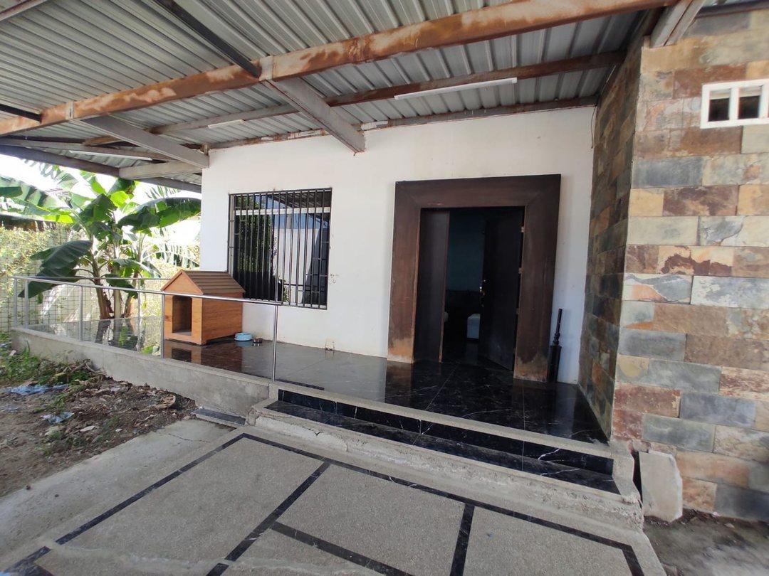 Casa Esquinera de Venta Sector Costa Azul Manta Ar, Manabí — imagen 10